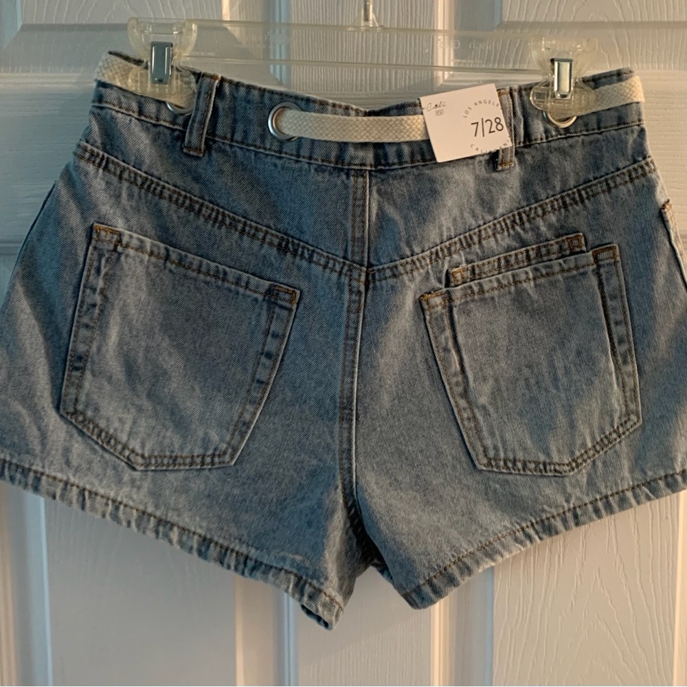 Denim Shorts by Cali 1850 • Rope Drawstring • Belt Loops • NWT • Sz 7 - Picture 2 of 14